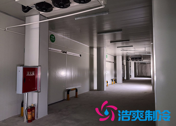 建造一個(gè)港口冷鏈冷庫(kù)價(jià)格是多少錢(qián)？